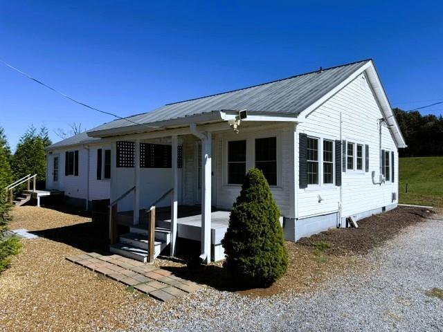 House for sale in Greens Crossroad, Middle Tennessee