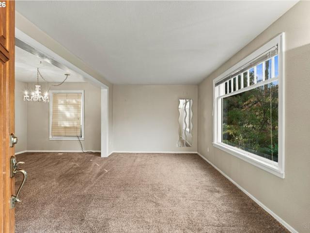 House for sale in Saint Helens, Columbia County