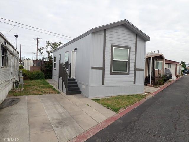 House for sale in Bell Gardens, California