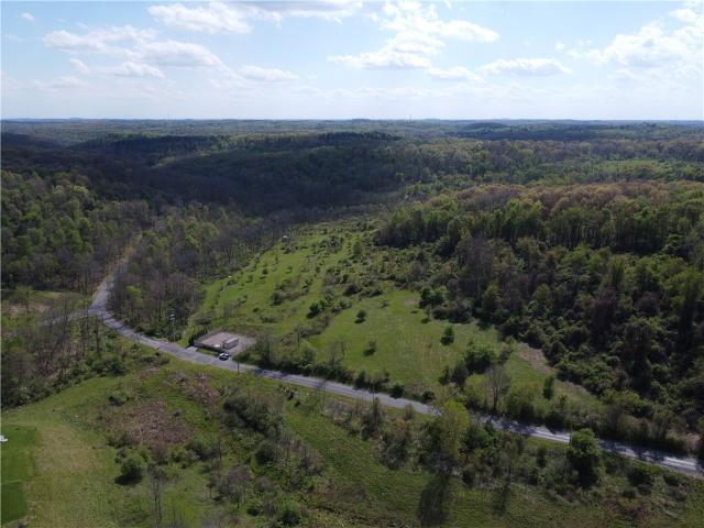 Farm for sale in Bakerstown, Pennsylvania