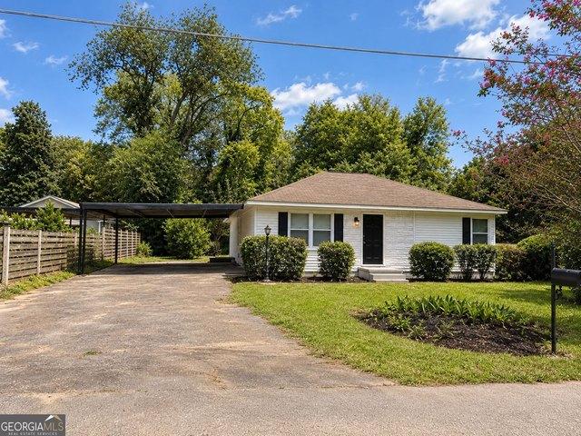 House for sale in Cobb, Georgia