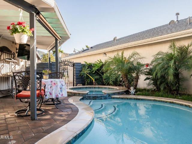 House for sale in Agoura Hills, California
