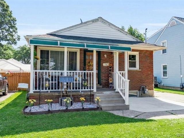 House for sale in Niagara, New York