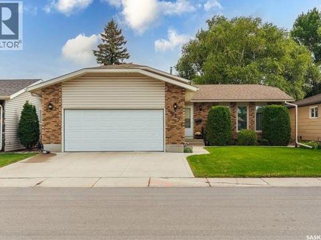 House for sale in Lakeview, Saskatoon