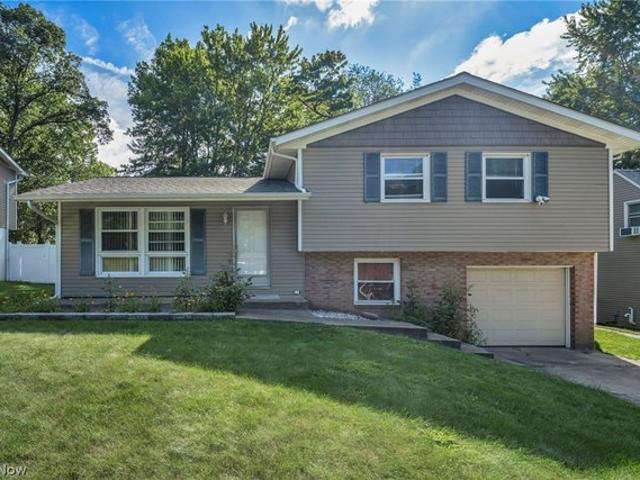 House for sale in Summit, Ohio