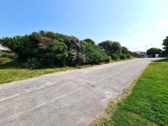Land for sale in Cape St Francis, Eastern Cape
