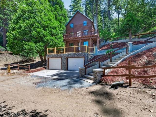 House for sale in Cedar Glen, California