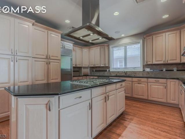 Property for rent in Springfield, New Jersey