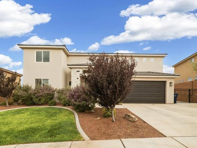 House for sale in Hurricane, Washington County