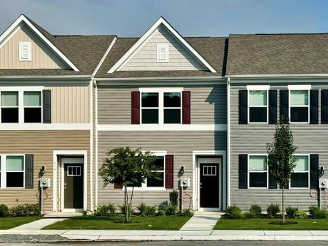 Townhouse for sale in Delaware