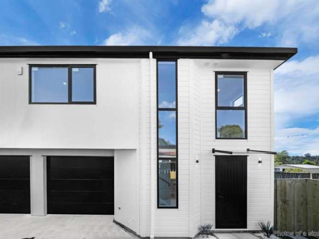 Townhouse for sale in Wairau Valley, Oroua County