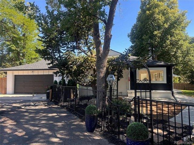 House for sale in Arapahoe, Colorado