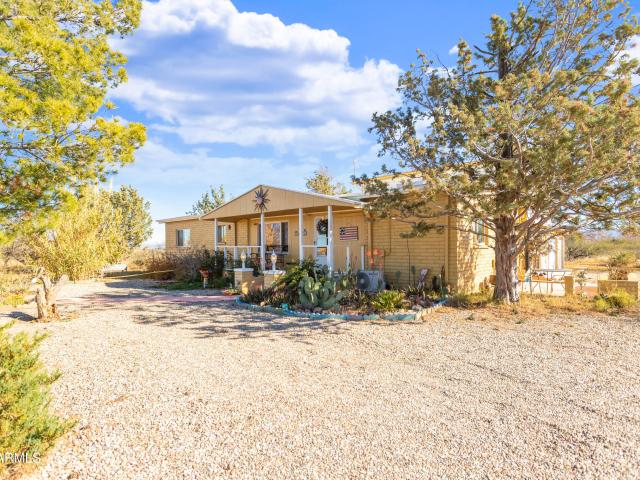 House for sale in Cochise, Arizona