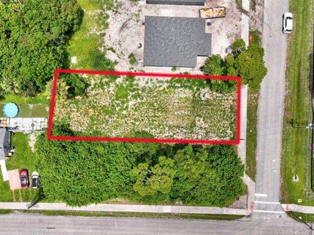 Land for sale in Stuart, Florida