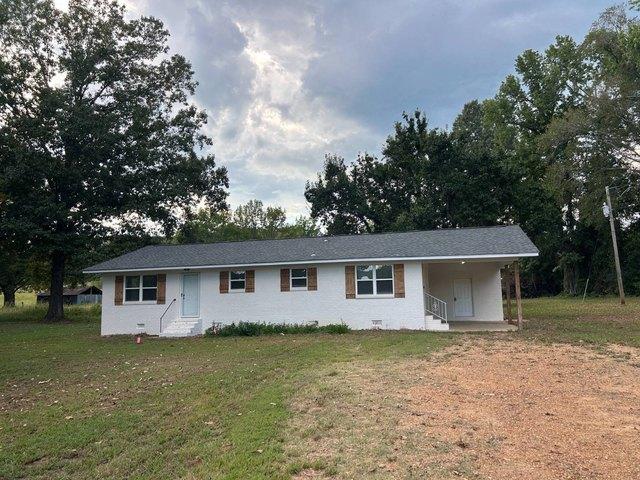 House for sale in Grenada, Mississippi