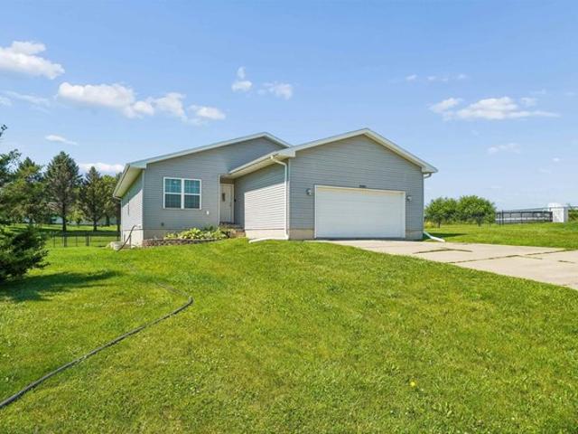 House for sale in Waterloo, Iowa