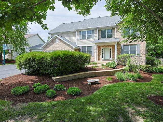 House for sale in Hoffman Estates, Illinois