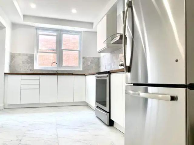 Apartment for rent in St. Leonard's, Quebec
