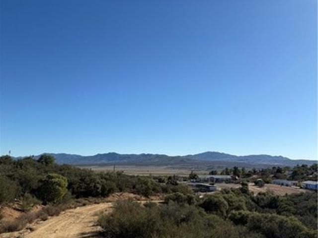 House for sale in Anza, California