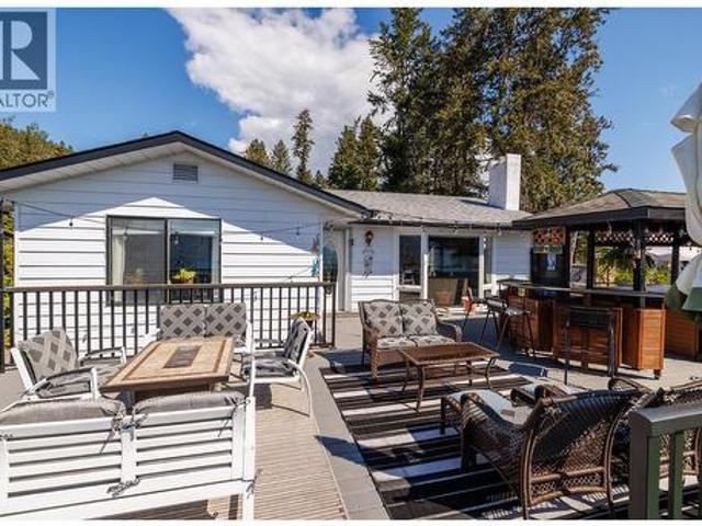 House for sale in Peachland, British Columbia