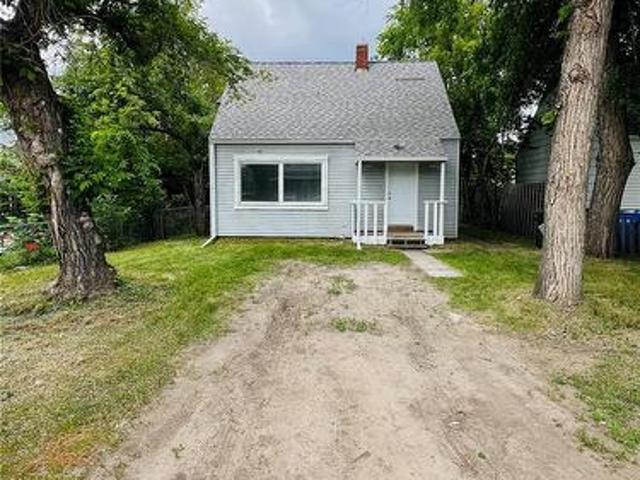 House for sale in Prince Albert, Saskatchewan