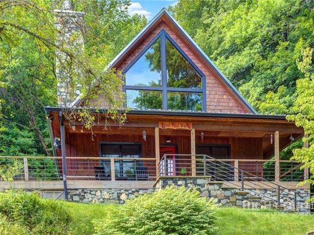 House for sale in Watauga, North Carolina