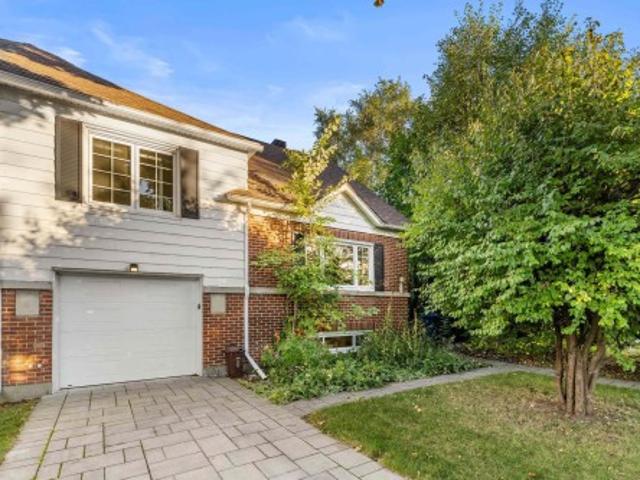 House for sale in Mont-royal, Quebec