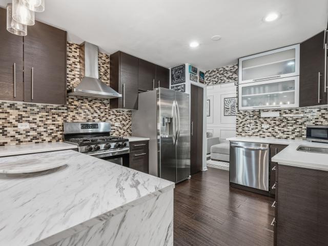 House for sale in Grayslake, Lake County