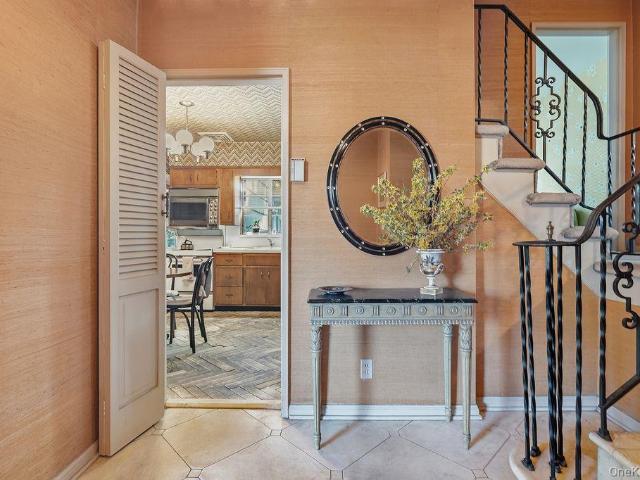 House for sale in Woodmere, Nassau County