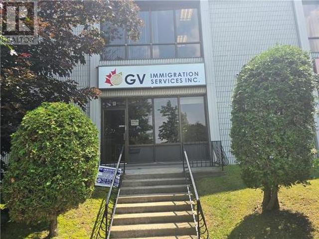 Commercial for rent in Wanup, Ontario