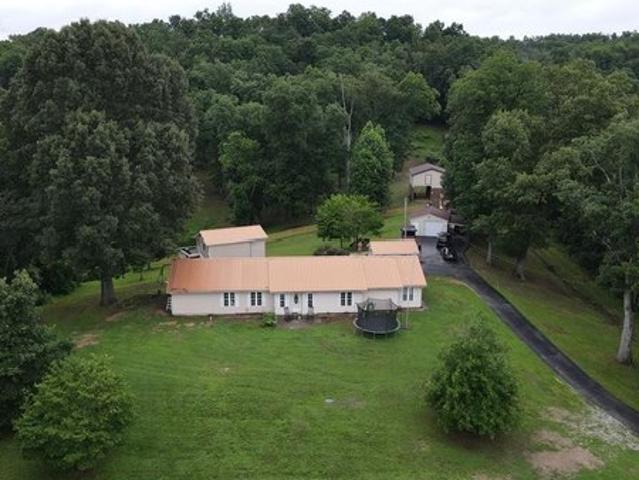 House for sale in Louisa, Kentucky