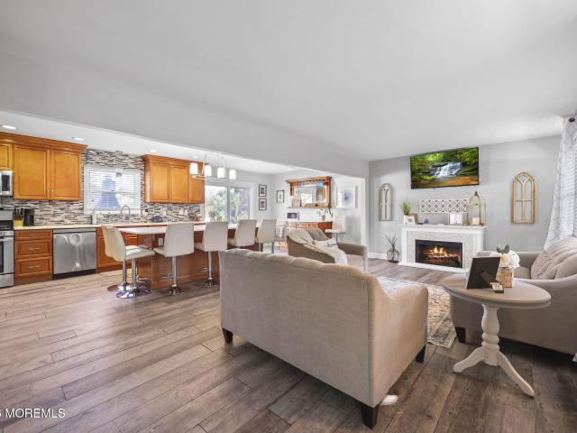House for sale in Riviera Beach, Brick Township
