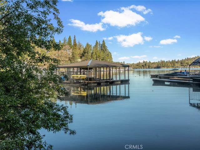 Property for sale in Cedar Glen, California
