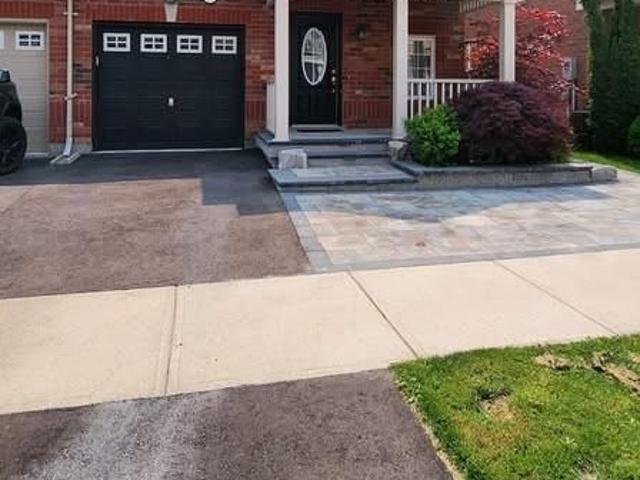 Townhouse for rent in Woburn, Ontario