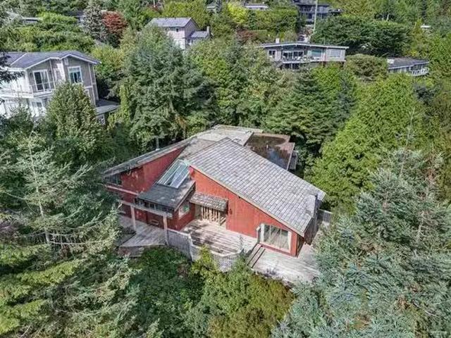 House for sale in West Vancouver, British Columbia