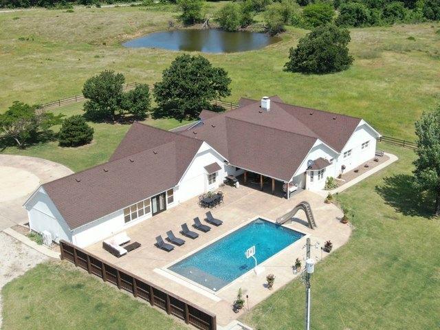 House for sale in Carter, Oklahoma