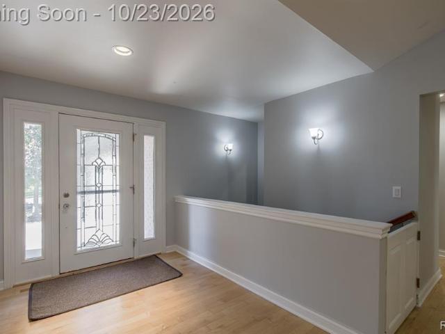House for sale in Elderwood, Independence Charter Township
