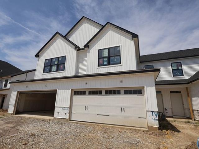 Townhouse for sale in Powell, Ohio