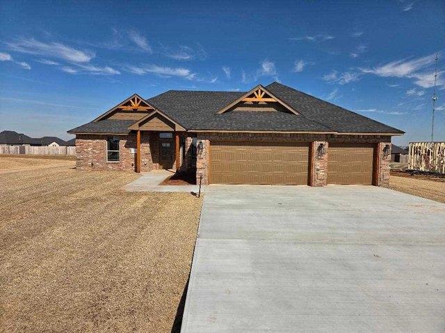 House for sale in Elgin, Oklahoma