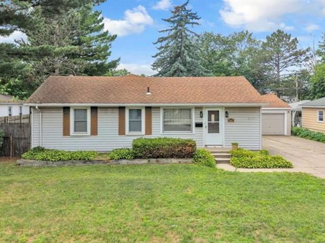 House for sale in Dearborn Heights, Michigan