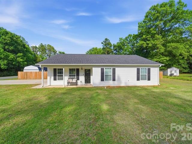 House for sale in Fort Lawn, South Carolina