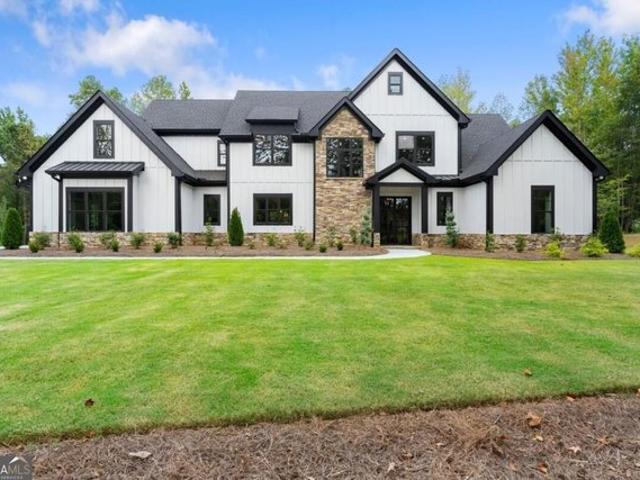 House for sale in Ball Ground, Georgia