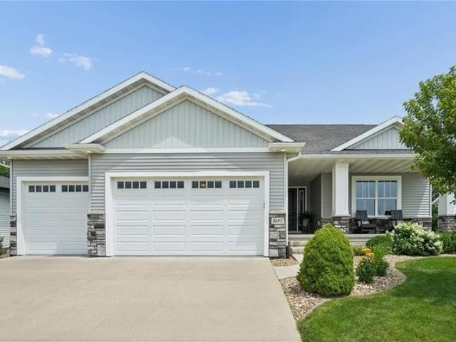 House for sale in Linn, Iowa