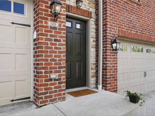 Townhouse for sale in Strabane, Pennsylvania