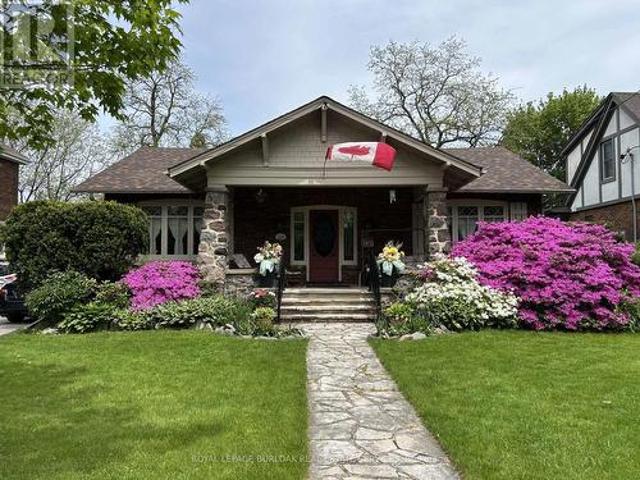 House for sale in Burlington, Ontario