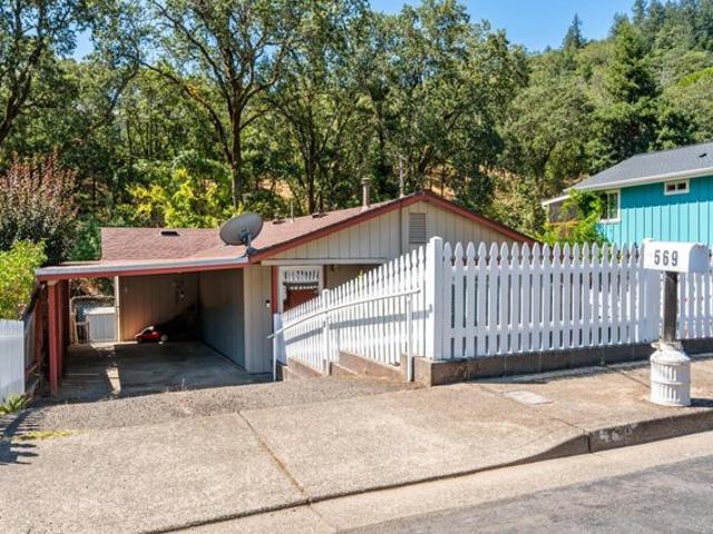 House for sale in Ukiah, California