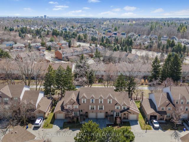 Condo for sale in Oakville, Ontario