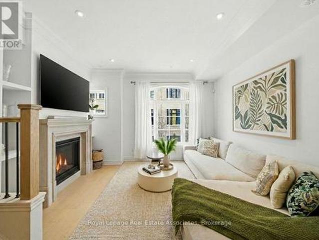 Townhouse for sale in Mississauga, Ontario