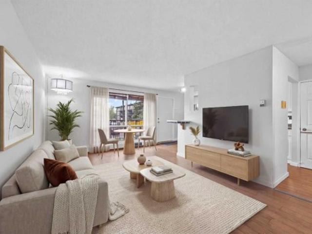 Condo for sale in Varsity, Calgary