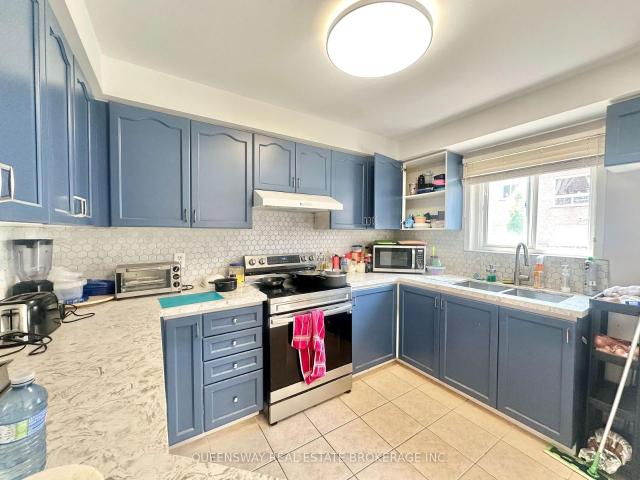 Condo for rent in Woburn, Ontario